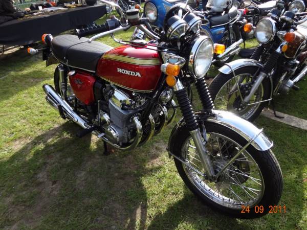 Nationaal Veteraan Treffen Woerden 2011