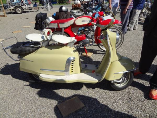 NSU Tweewielerdag Oud Alblas 2012