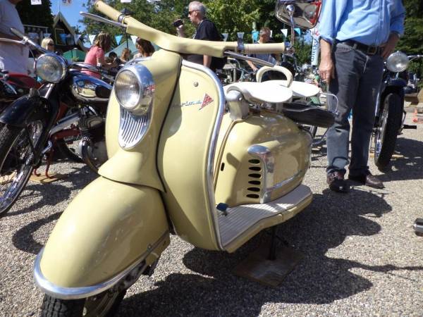 NSU Tweewielerdag Oud Alblas 2012