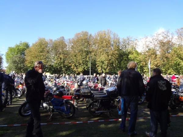 Nationaal Veteraan Treffen Woerden 2012