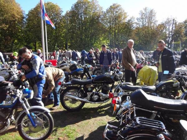 Nationaal Veteraan Treffen Woerden 2012