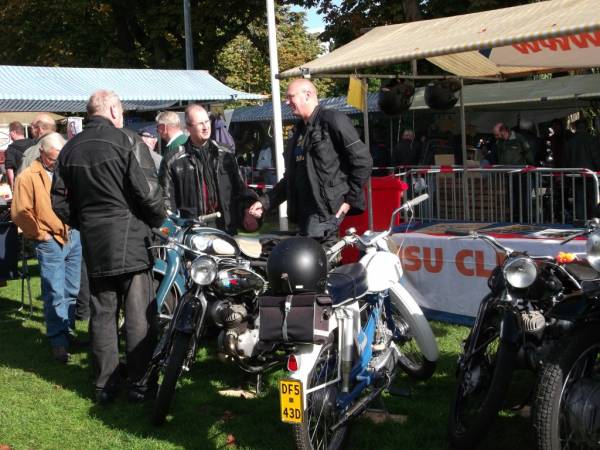 Nationaal Veteraan Treffen Woerden 2012