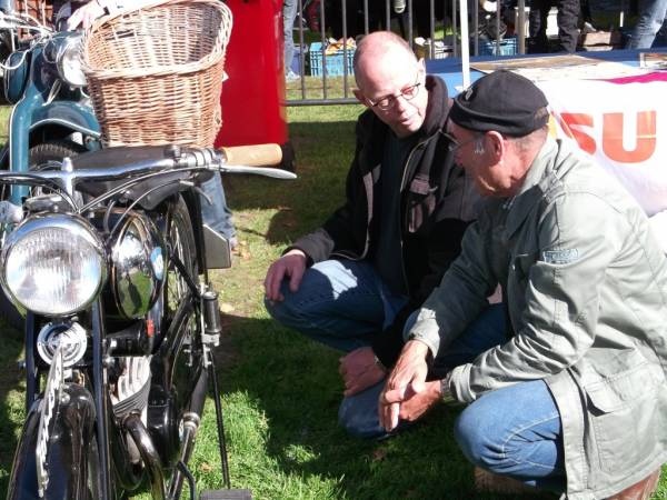 Nationaal Veteraan Treffen Woerden 2012