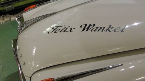 Felix Wankel schonk deze auto. Het was de auto van Frau Wankel.