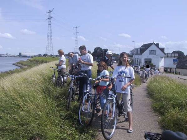 Op de dijk aan de Lek