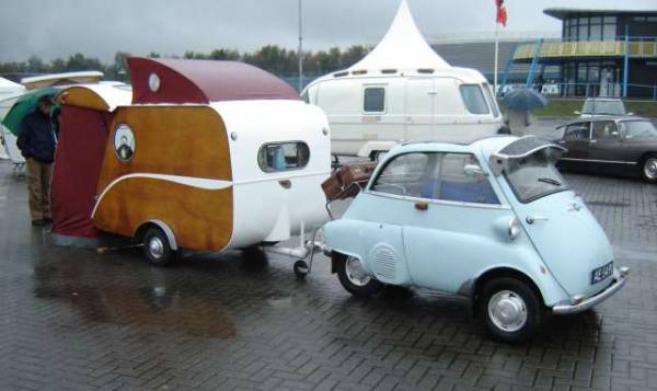 BMW ISETTA 250 (1961)met caravan :-)