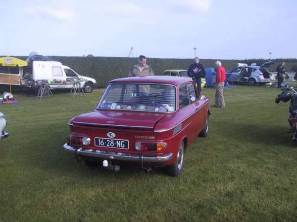 NSU 1200 van Leo en Floor