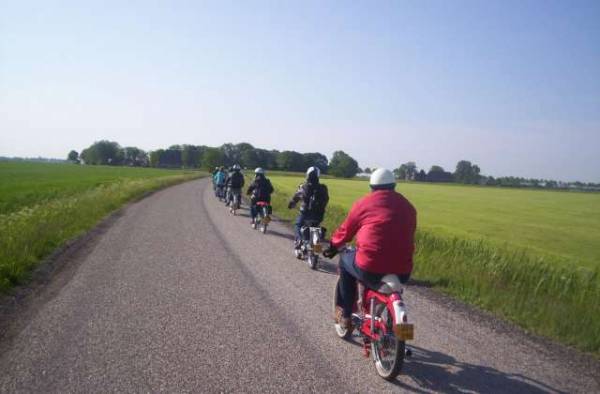 brommer toertocht