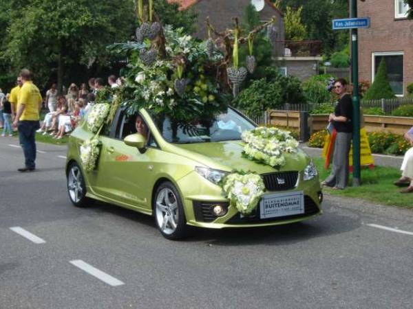 NSU Club bezoekt Bloemencorso Leersum.