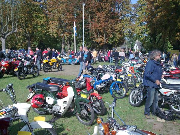 Nationaal Veteraan Treffen, Woerden 2009.