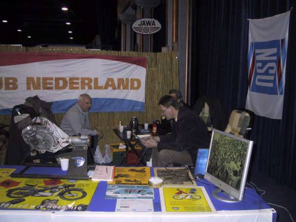 Oldtimer Motor en Bromfietsbeurs Rosmalen 2010