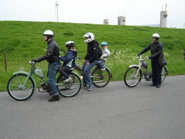 Bromfietsrit Ridderkerk 2010