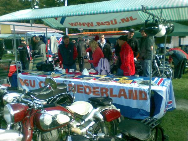 Nationaal Veteraan Treffen, Woerden. 2010