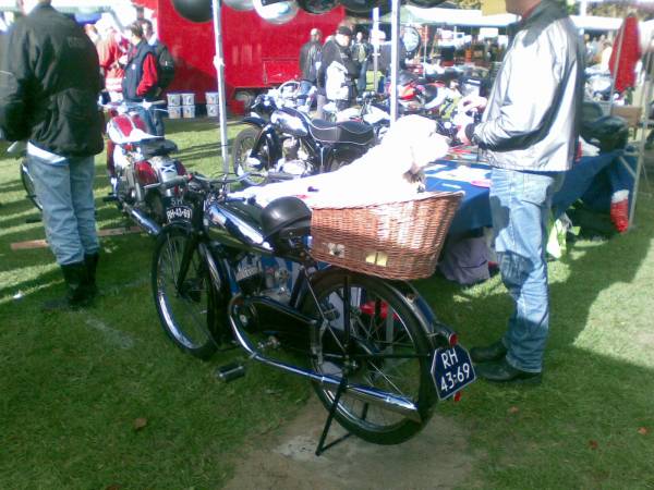 Nationaal Veteraan Treffen, Woerden. 2010