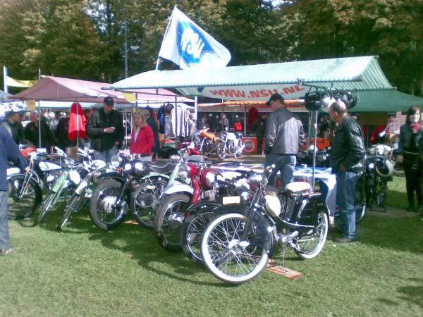 Nationaal Veteraan Treffen, Woerden. 2010