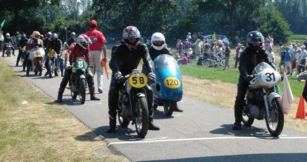 Classic Racing Moergestel 2 Juli 2006