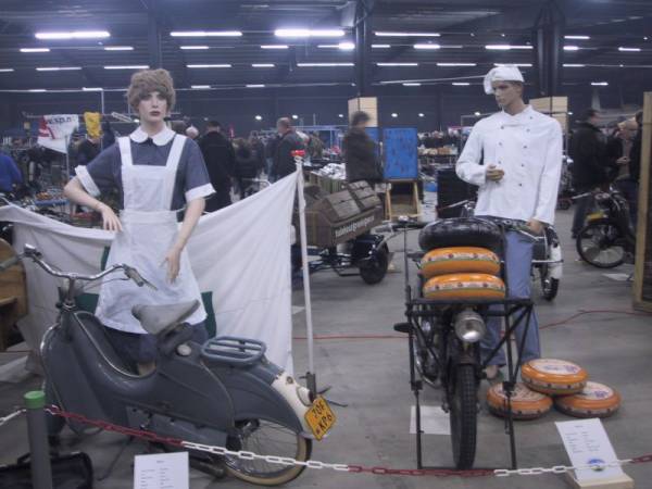 Bromfietsbeurs Zuidbroek 2011