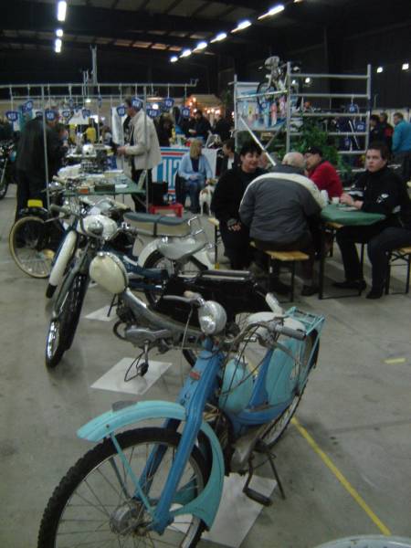 Bromfietsbeurs Zuidbroek 2011