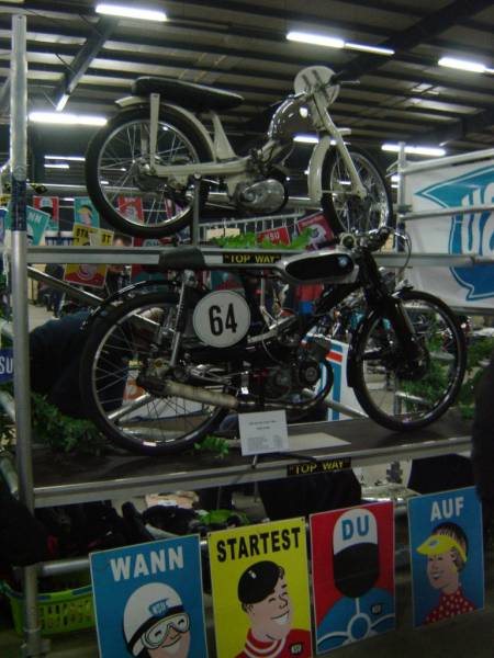 Bromfietsbeurs Zuidbroek 2011