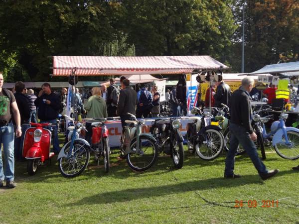 Nationaal Veteraan Treffen Woerden 2011