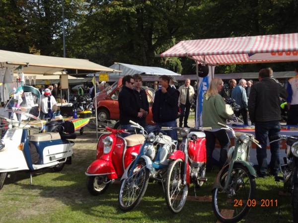 Nationaal Veteraan Treffen Woerden 2011